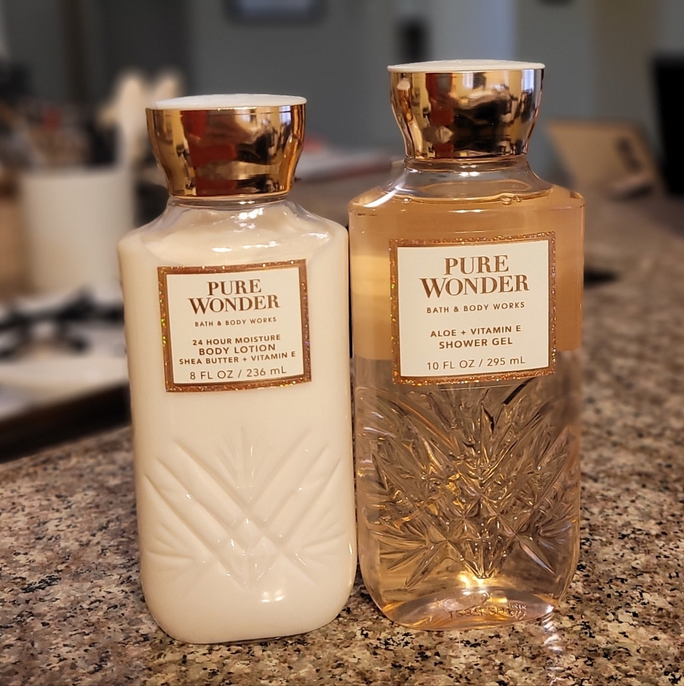 Bath & Body Works Pure Wonder Body Lotion/Shower Gel